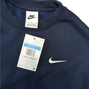 Nike Men's Navy Blue Crewneck Sweater NWT Size Medium